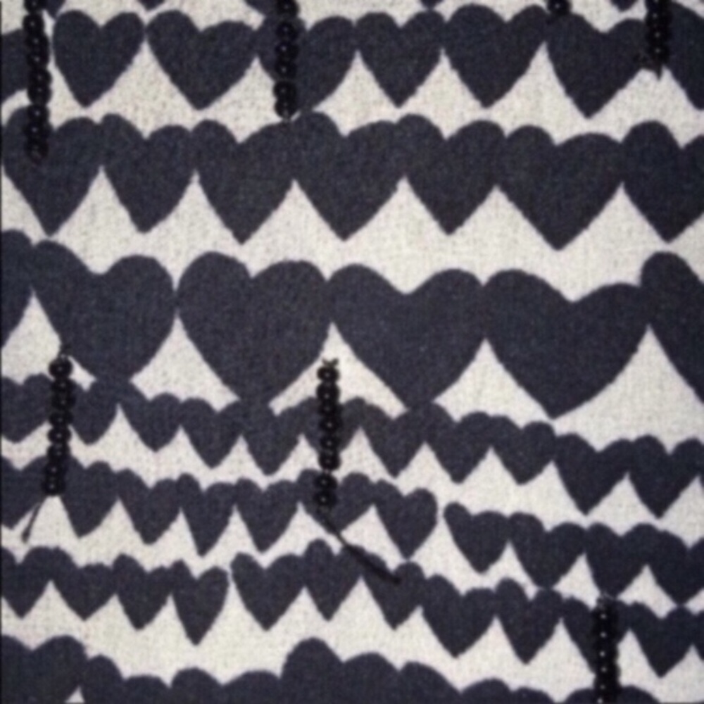 Banana Republic Heart Sleeveless Blouse - Picture 2 of 5